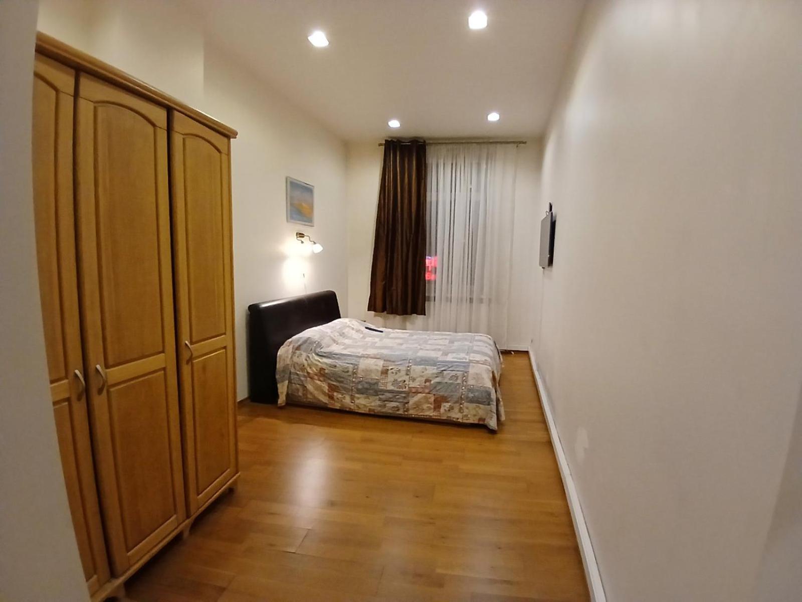 Donelaicio 42 Apartment Kaunas Bagian luar foto