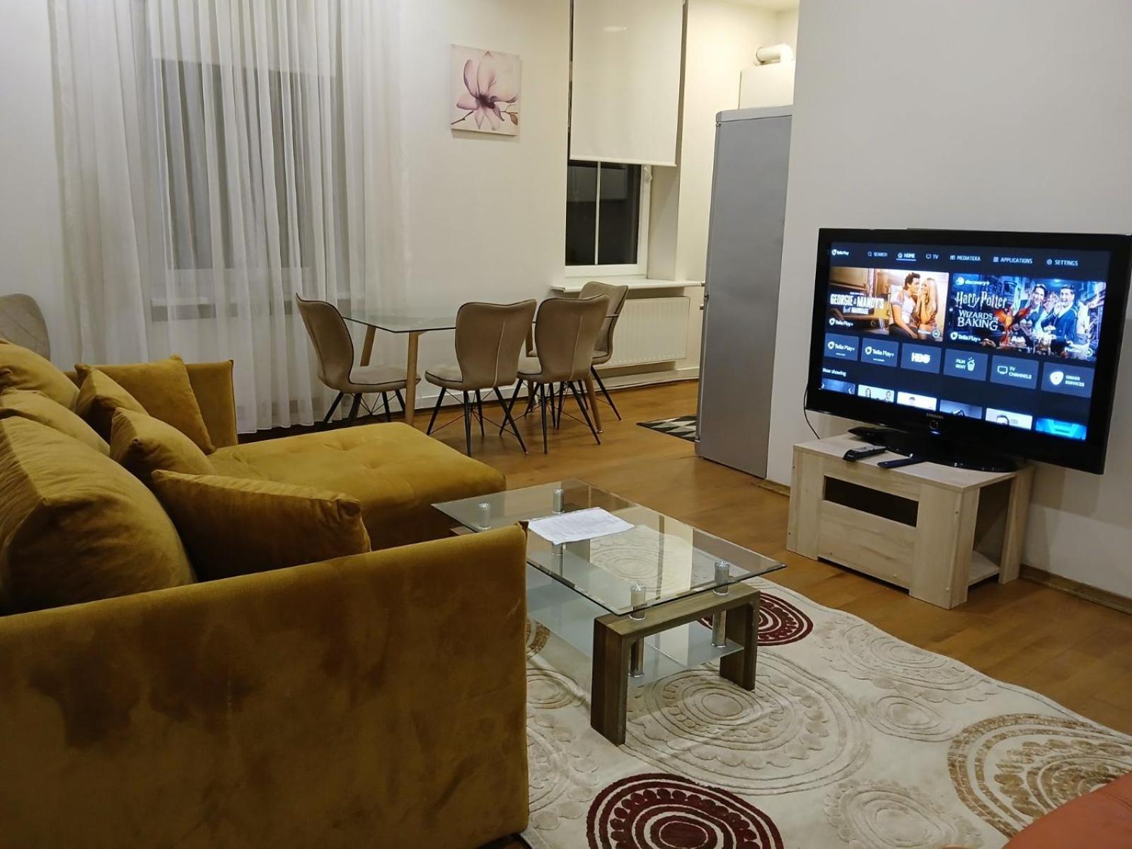 Donelaicio 42 Apartment Kaunas Bagian luar foto
