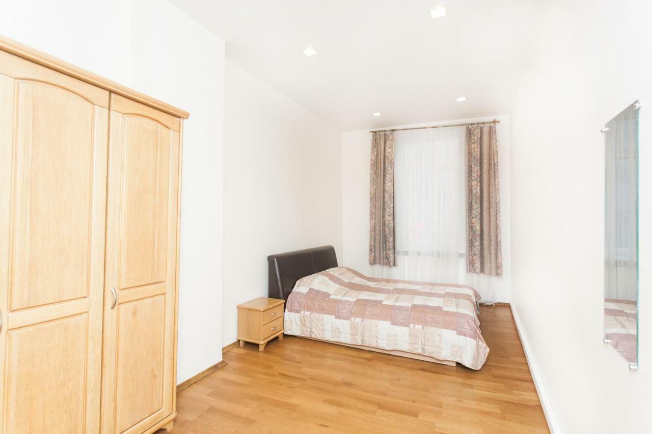 Donelaicio 42 Apartment Kaunas Bagian luar foto